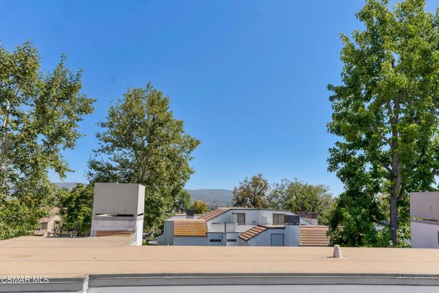 1253 Tivoli Lane 36, Simi Valley, CA 93065