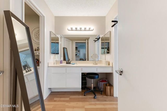1253 Tivoli Lane 36, Simi Valley, CA 93065