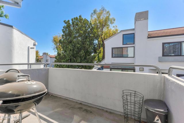 1253 Tivoli Lane 36, Simi Valley, CA 93065