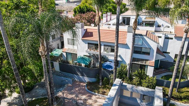 1253 Tivoli Lane 36, Simi Valley, CA 93065