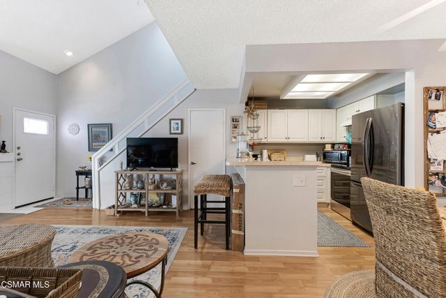 1253 Tivoli Lane 36, Simi Valley, CA 93065