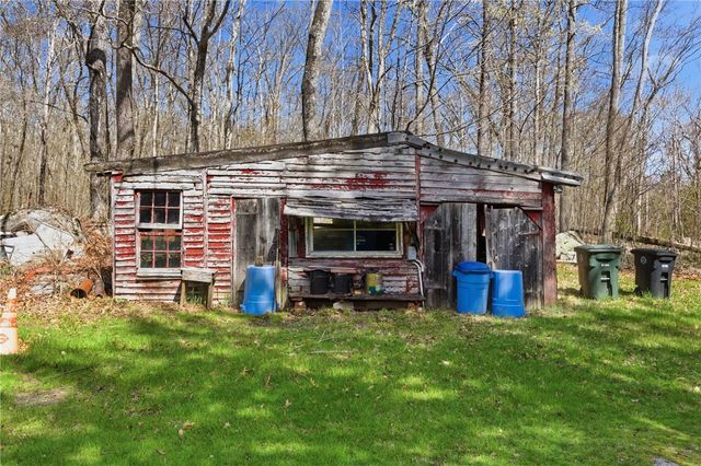 441 Franklin Road, Coventry, RI 02816