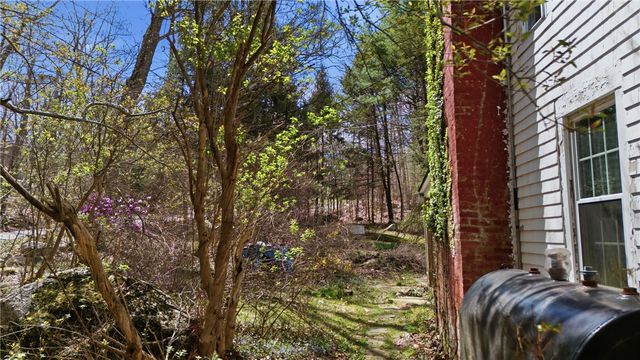 441 Franklin Road, Coventry, RI 02816