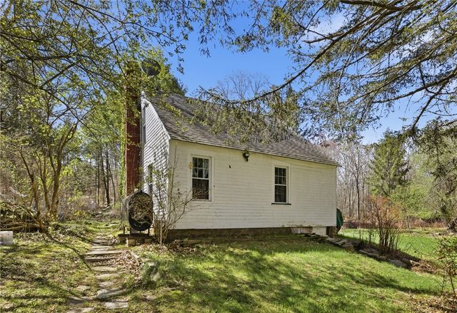 441 Franklin Road, Coventry, RI 02816