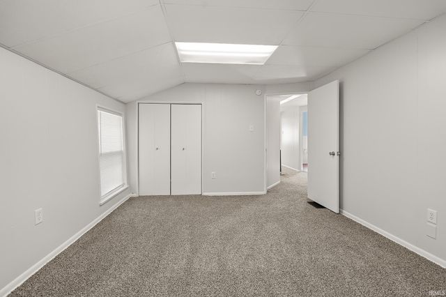 902 Lake Avenue, Fort Wayne, IN 46805