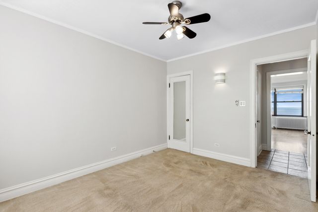 1205 W Sherwin Avenue 805, Chicago, IL 60626