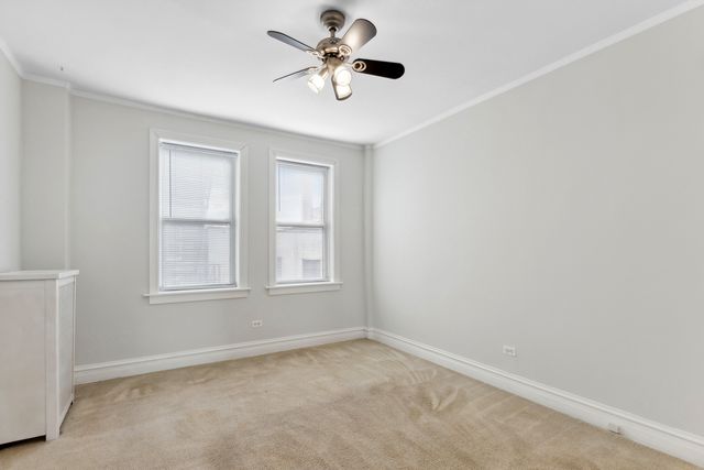 1205 W Sherwin Avenue 805, Chicago, IL 60626