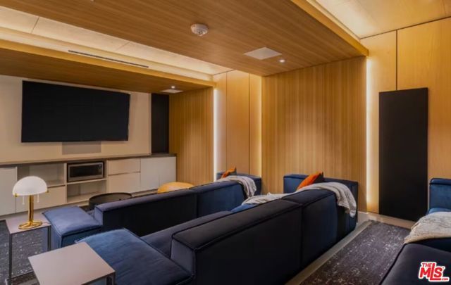 400 S Broadway 502, Los Angeles, CA 90013