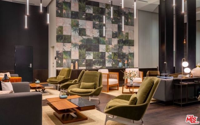 400 S Broadway 502, Los Angeles, CA 90013