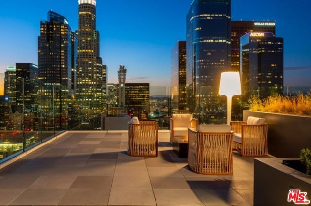 400 S Broadway 502, Los Angeles, CA 90013