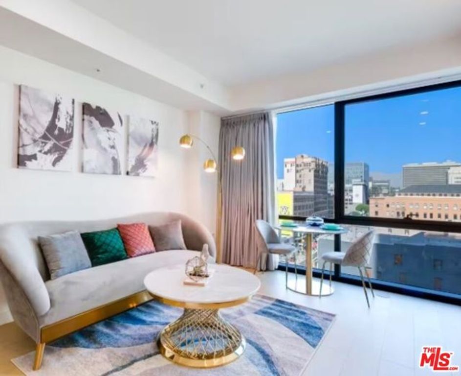 400 S Broadway 502, Los Angeles, CA 90013