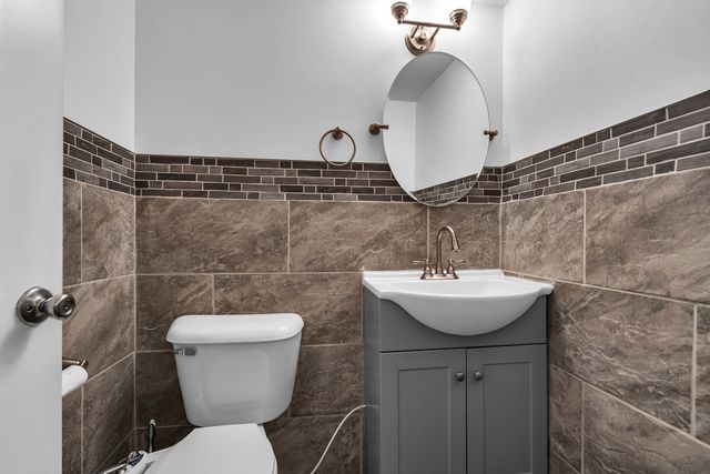 9829 Nottingham Avenue 10, Chicago Ridge, IL 60415