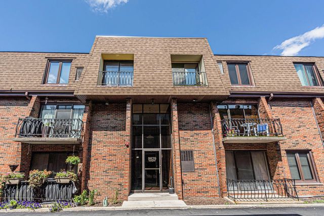 9829 Nottingham Avenue 10, Chicago Ridge, IL 60415