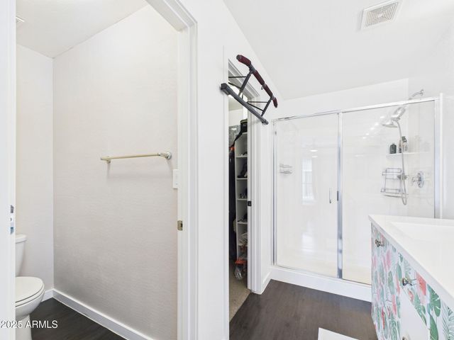 2335 E HIDALGO Avenue, Phoenix, AZ 85040