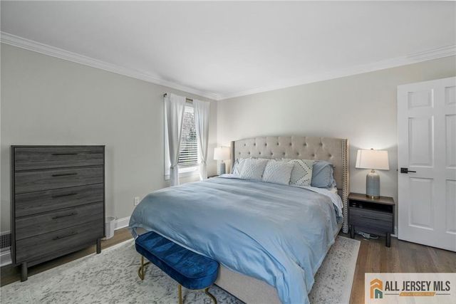 275 Alden Avenue, Edison, NJ 08820