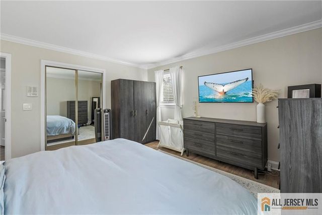 275 Alden Avenue, Edison, NJ 08820