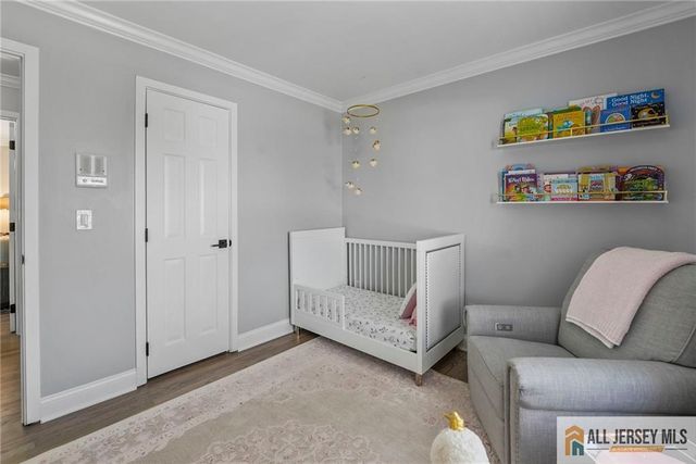 275 Alden Avenue, Edison, NJ 08820