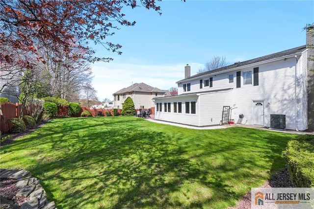 275 Alden Avenue, Edison, NJ 08820