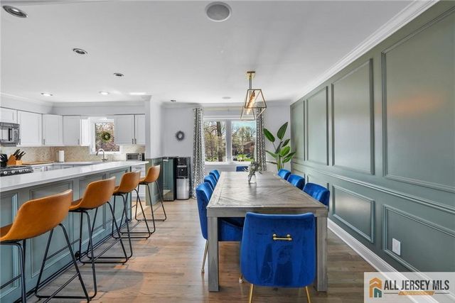 275 Alden Avenue, Edison, NJ 08820