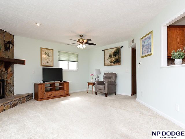 2710 Annabelle Drive, Bellevue, NE 68123