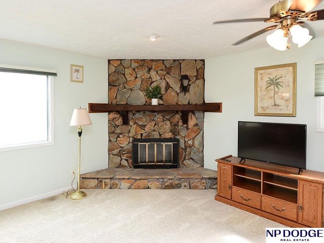 2710 Annabelle Drive, Bellevue, NE 68123