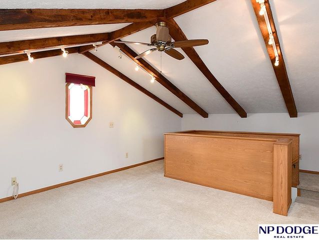 2710 Annabelle Drive, Bellevue, NE 68123