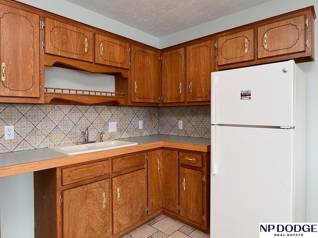 2710 Annabelle Drive, Bellevue, NE 68123
