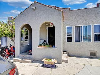 5420 Manhattan Place, Los Angeles, CA 90062