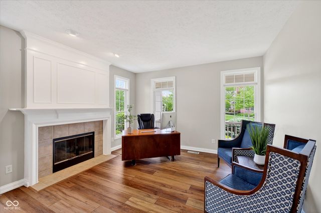 13338 Berwick Lane, Carmel, IN 46032
