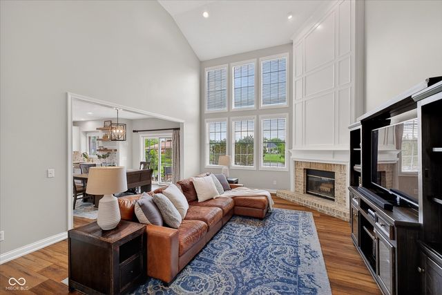 13338 Berwick Lane, Carmel, IN 46032