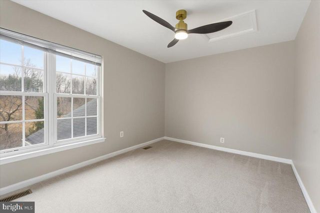 3168 TULIP TREE PL, Dumfries, VA 22026