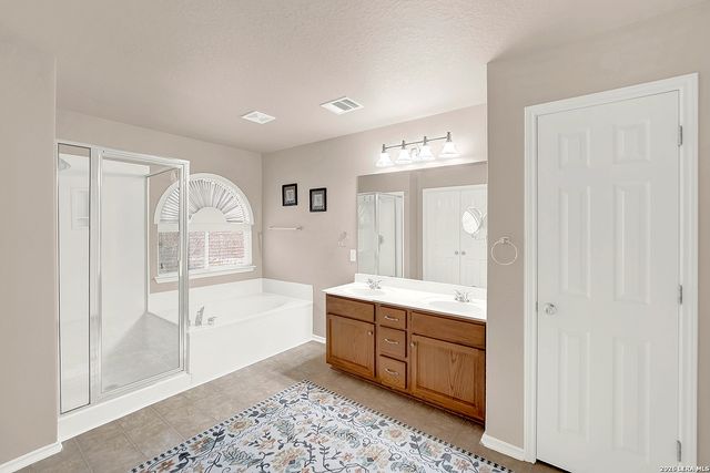 108 BLUE SAGE LN, Cibolo, TX 78108