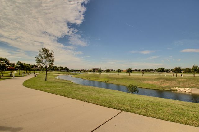 7612 Spring Drive, Watauga, TX 76148