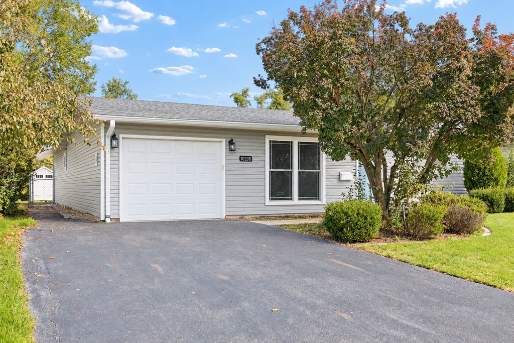 10238 Hilltop Drive, Orland Park, IL 60462 — photo 2