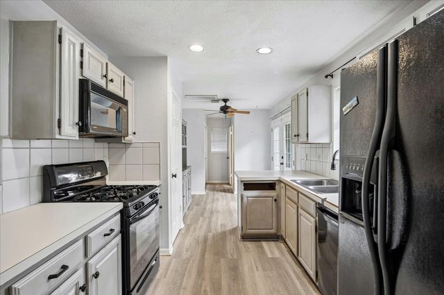 14527 Sun Harbor Drive, Houston, TX 77062