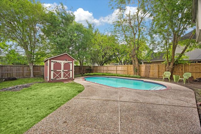 14527 Sun Harbor Drive, Houston, TX 77062