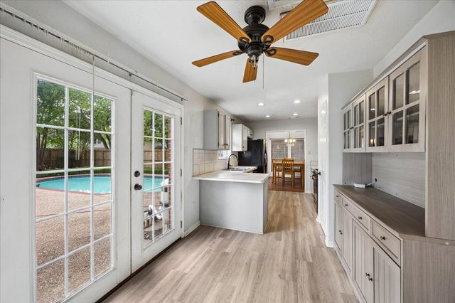 14527 Sun Harbor Drive, Houston, TX 77062