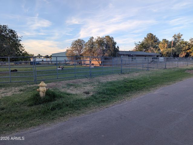 6508 W FREMONT Road, Laveen, AZ 85339