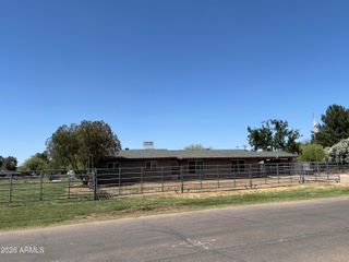 6508 W FREMONT Road, Laveen, AZ 85339