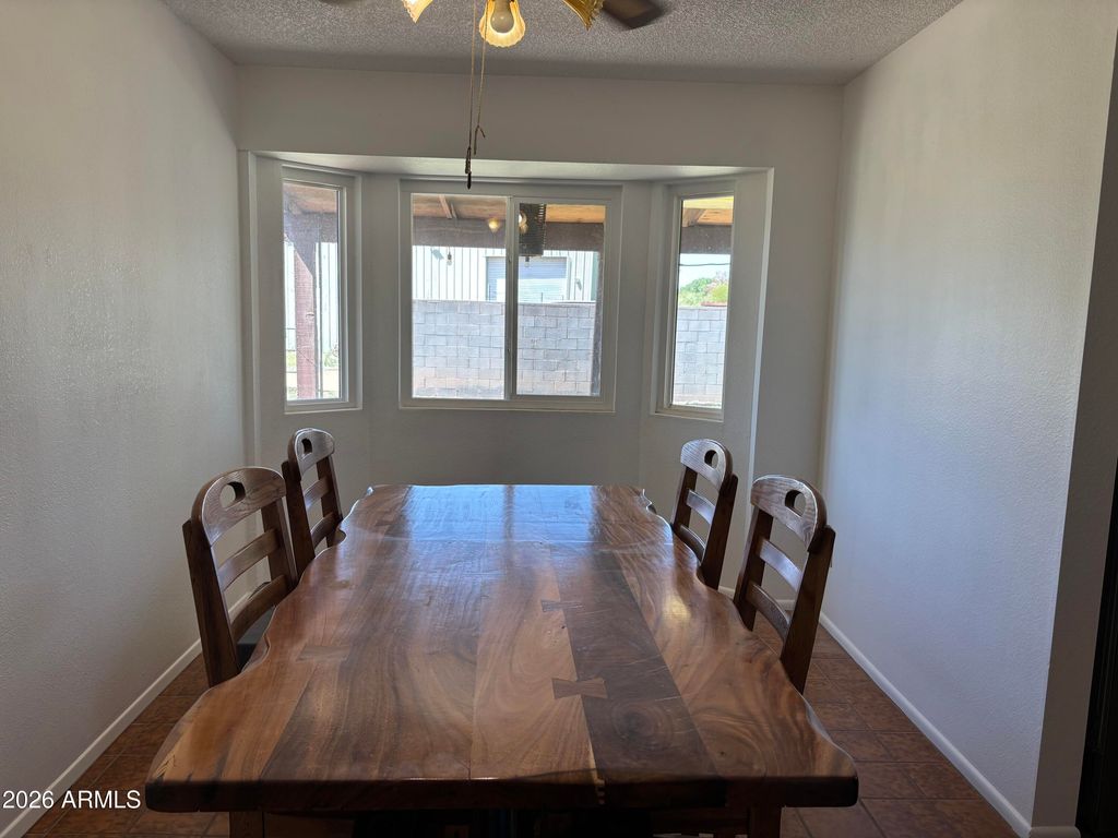 Image 17 of property listing at 6508 W FREMONT Road, Laveen, AZ 85339