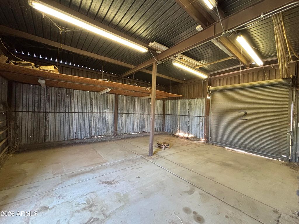 Image 30 of property listing at 6508 W FREMONT Road, Laveen, AZ 85339
