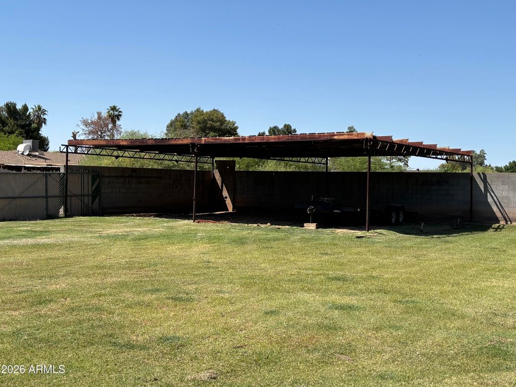Image 31 of property listing at 6508 W FREMONT Road, Laveen, AZ 85339