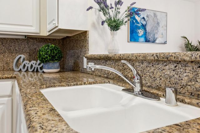 860 Meridian Bay Lane 243, Foster City, CA 94404