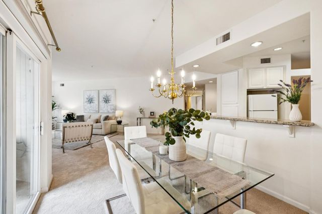 860 Meridian Bay Lane 243, Foster City, CA 94404