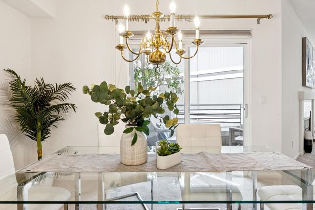 860 Meridian Bay Lane 243, Foster City, CA 94404