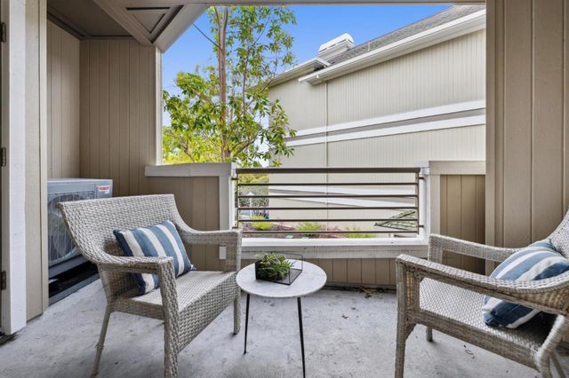 860 Meridian Bay Lane 243, Foster City, CA 94404