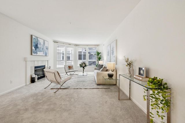 860 Meridian Bay Lane 243, Foster City, CA 94404