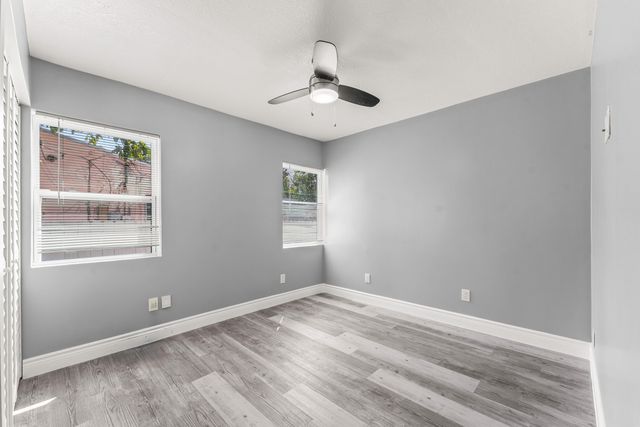 906 S 26th Avenue, Hollywood, FL 33020