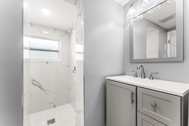 906 S 26th Avenue, Hollywood, FL 33020