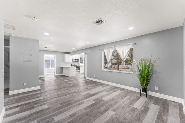 906 S 26th Avenue, Hollywood, FL 33020